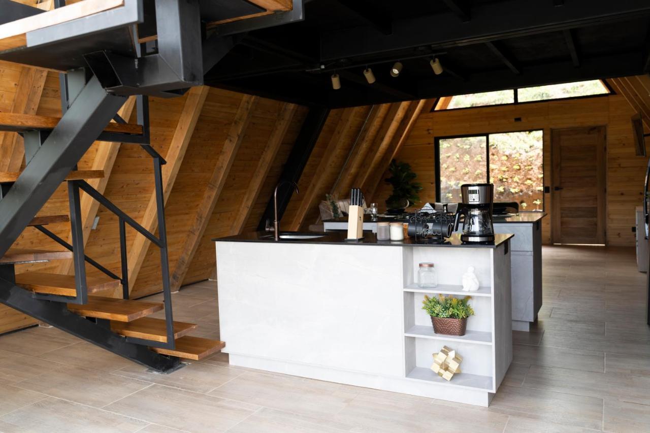 Gretel Chalets Suizo Guatapé Exteriér fotografie