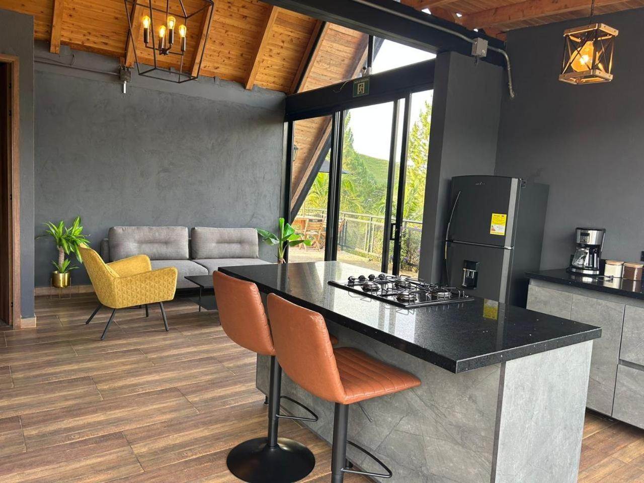 Gretel Chalets Suizo Guatapé Exteriér fotografie